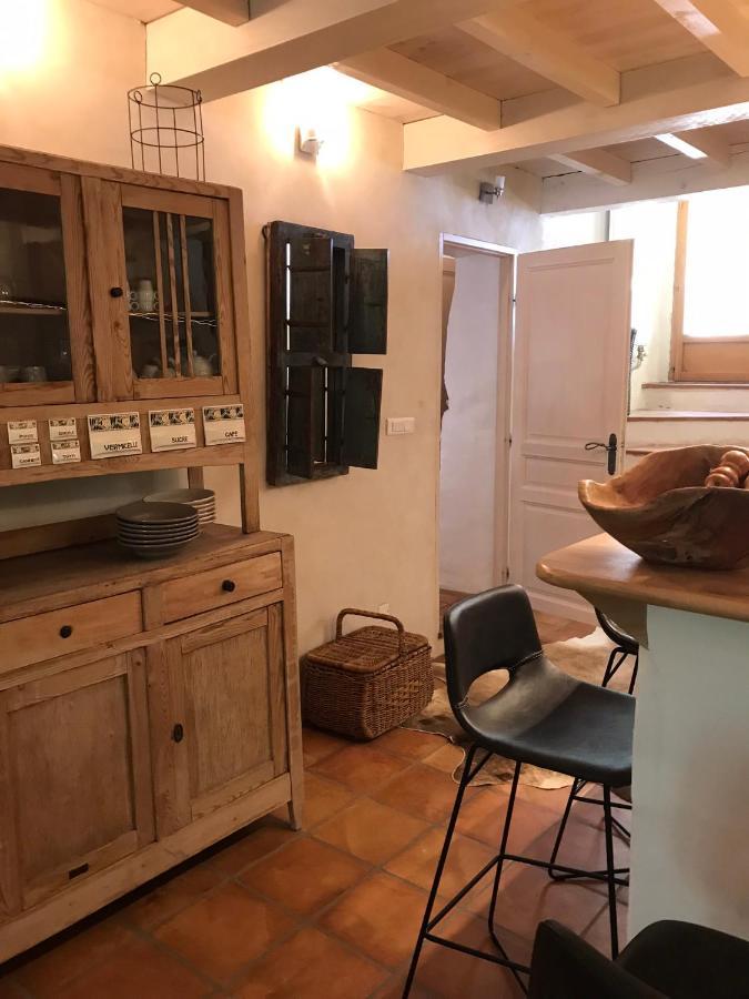 Les Gouts Et Les Couleurs Aparthotel Кюкюрон Екстериор снимка