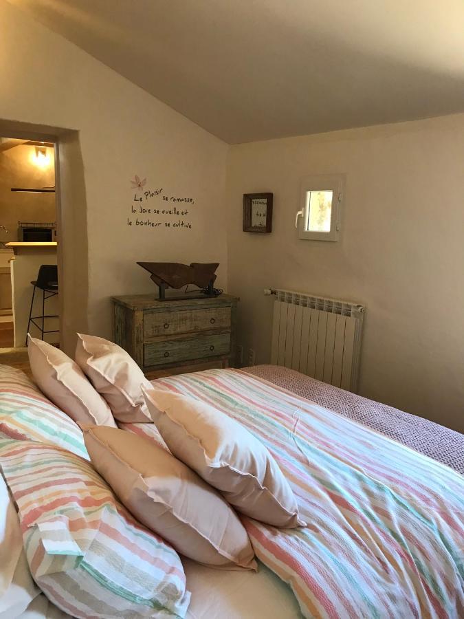 Les Gouts Et Les Couleurs Aparthotel Кюкюрон Екстериор снимка